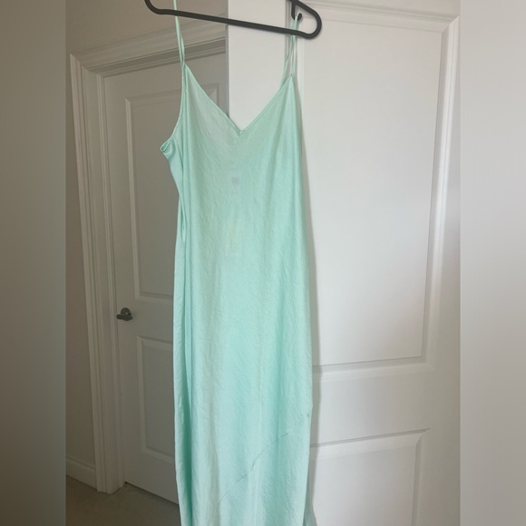 Aritzia Dress (XL, Brand New) - Picture 1 of 4